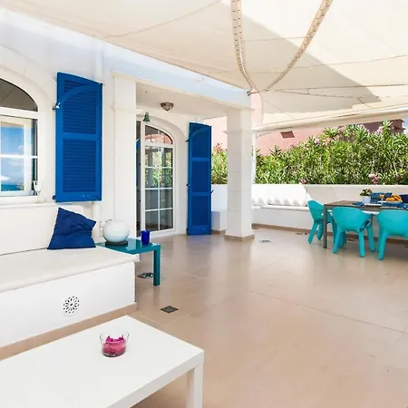 Es Buda Blau A Pie De Playa... Holiday home